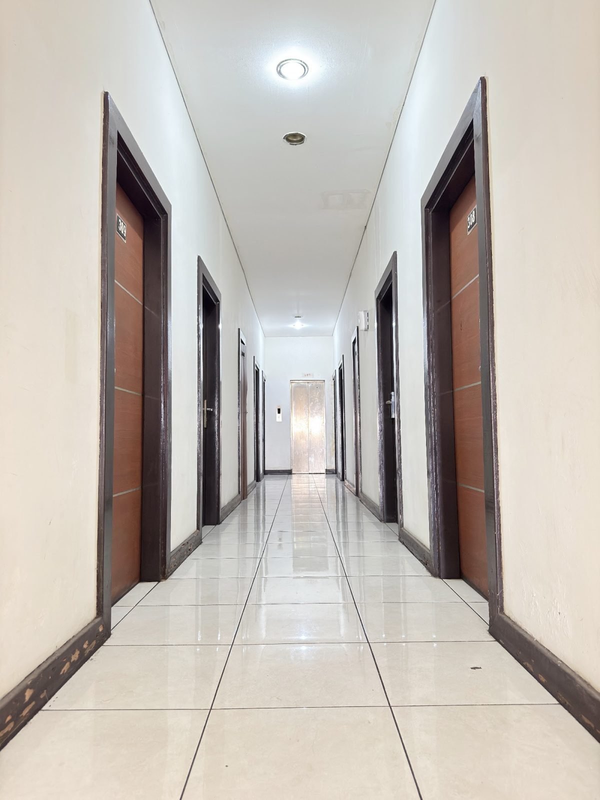 Lorong & Tangga 3