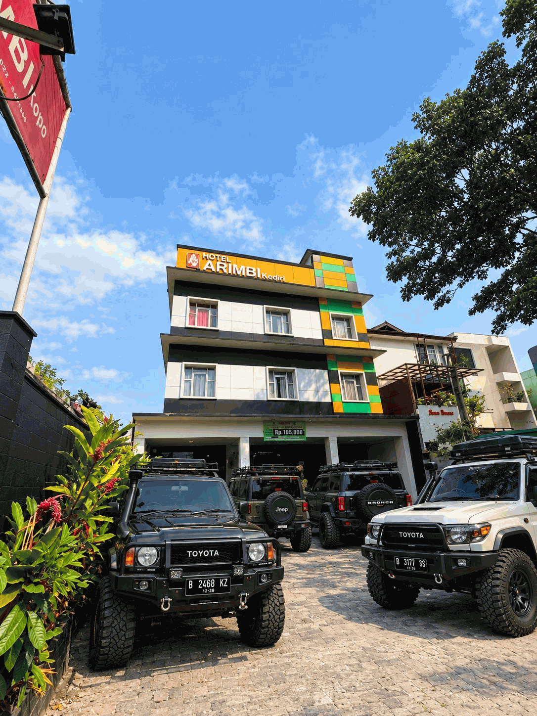 Gedung Hotel Arimbi 4